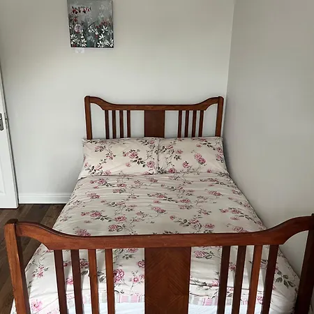 Vakantiehuis Sunberry 2 Bright Modern Entire Home,