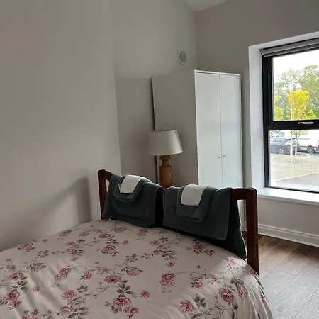 Vakantiehuis Sunberry 2 Bright Modern Entire Home,