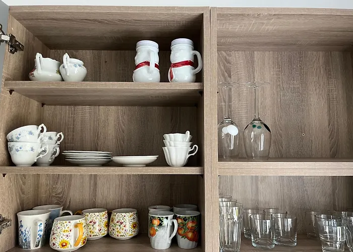 Sunberry 2 Bright Modern Entire Home,