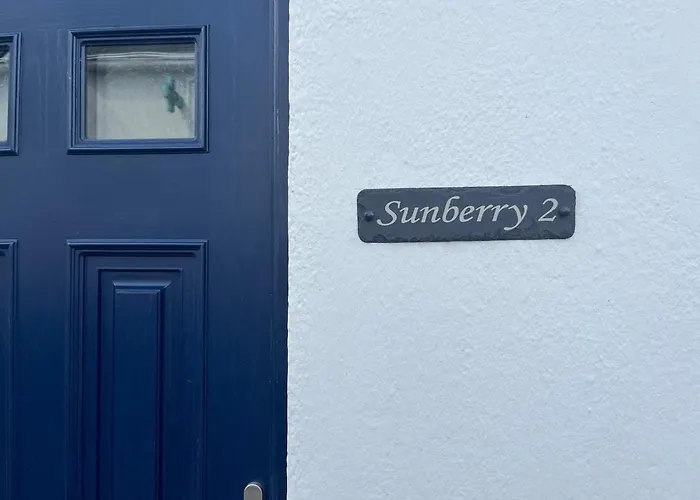 Sunberry 2 Bright Modern Entire Home, *